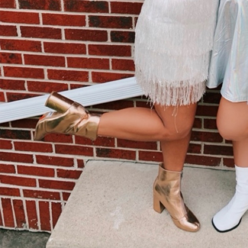 Pink metallic Forever 21 booties